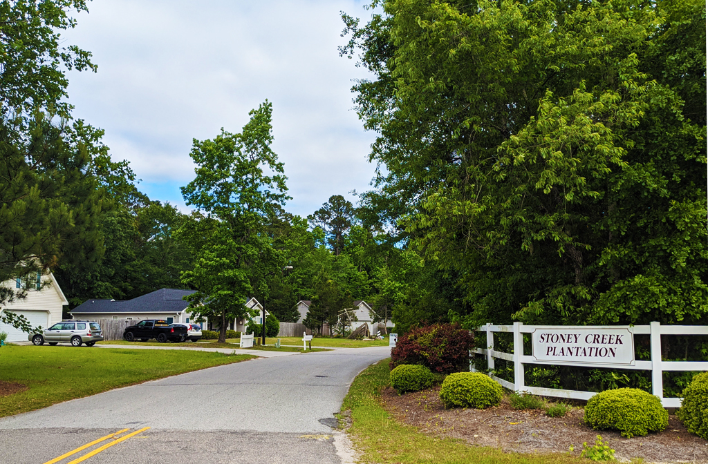 Stoney Creek Homeowners Association to the neighborhood.